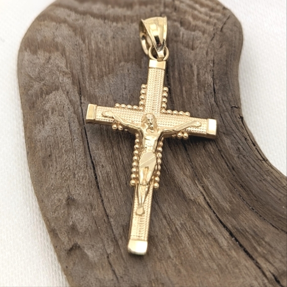 14K Solid Gold Textured Reversible Crucifix and Cross - Picture 3 of 5